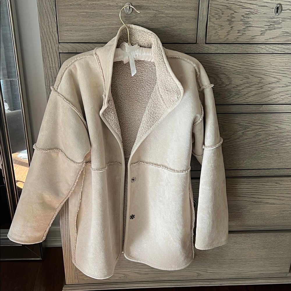 Velvet by Graham & Spencer Cream Teddy Jacket